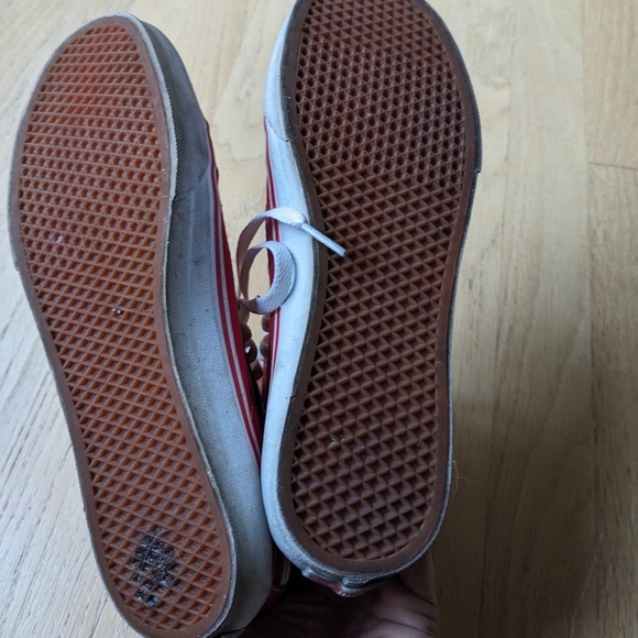 Vans Sk8 Hi Top Sneaker red size 7 - Picture 4 of 8